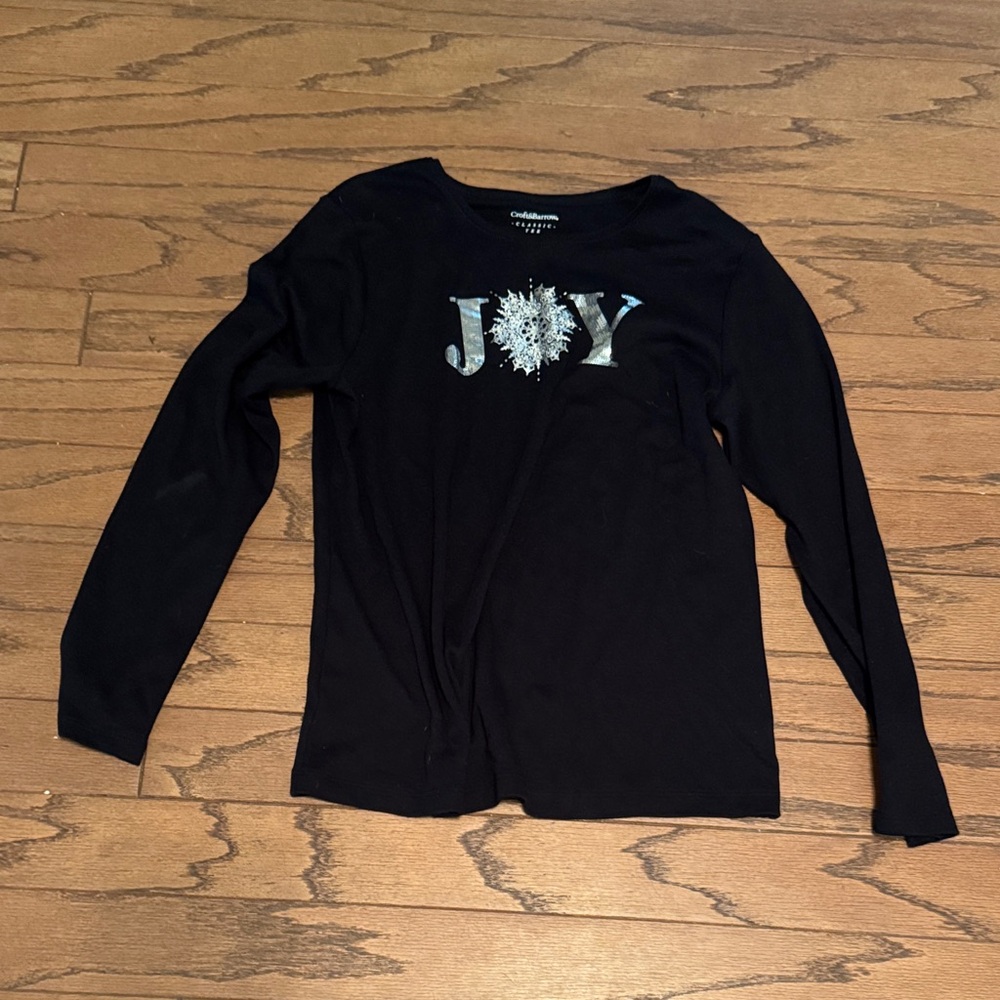 Croft & Barrow Black Classic Tee Joy